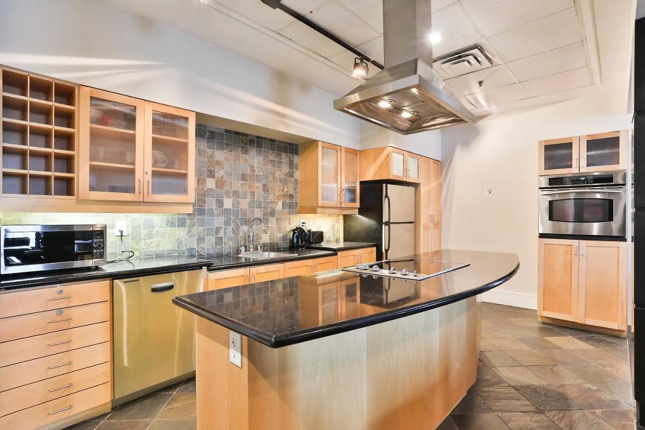 The Rosemont Residences Toronto Apartmán