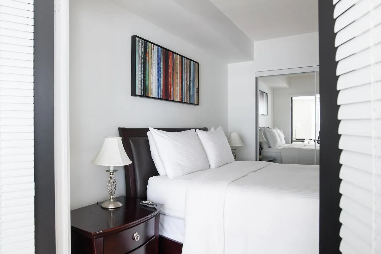 Apartment The Rosemont Residences Toronto